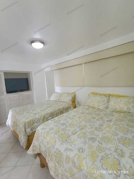 Sea-view apartment at Playa Parguito, photograph 14