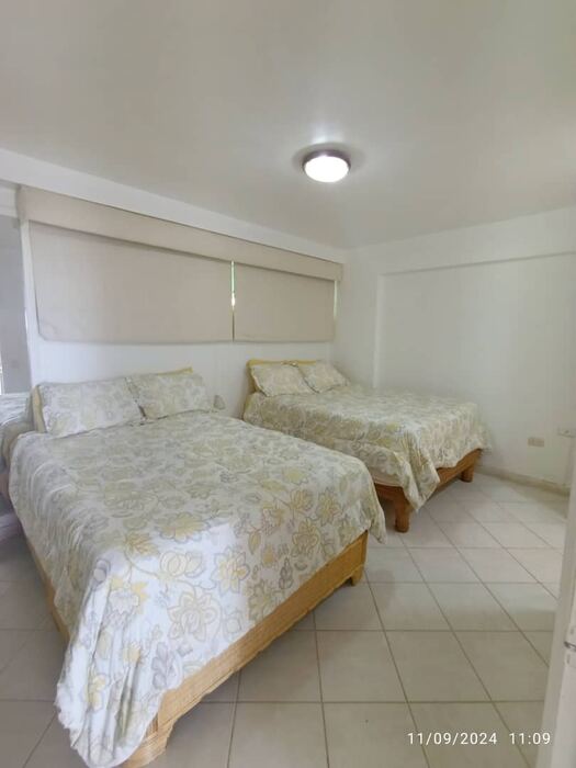 Sea-view apartment at Playa Parguito, photograph 16